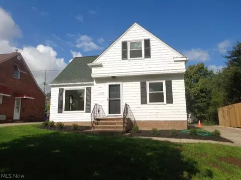 4306 Newberry Dr, Brooklyn, OH 44144
