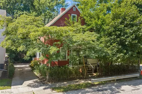 1308 W 95th St, Cleveland, OH 44102