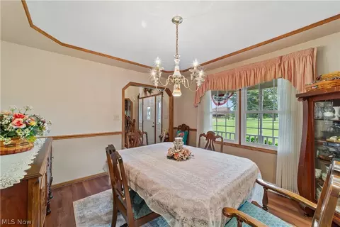Dining - 42479 Adelbert St, Elyria, OH 44035 photo 2 of 2