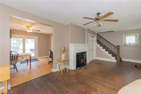 324 Montrose Ave, Akron, OH 44310 photo 7