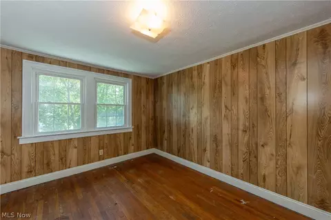 324 Montrose Ave, Akron, OH 44310 photo 17