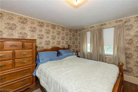 324 Montrose Ave, Akron, OH 44310 photo 22