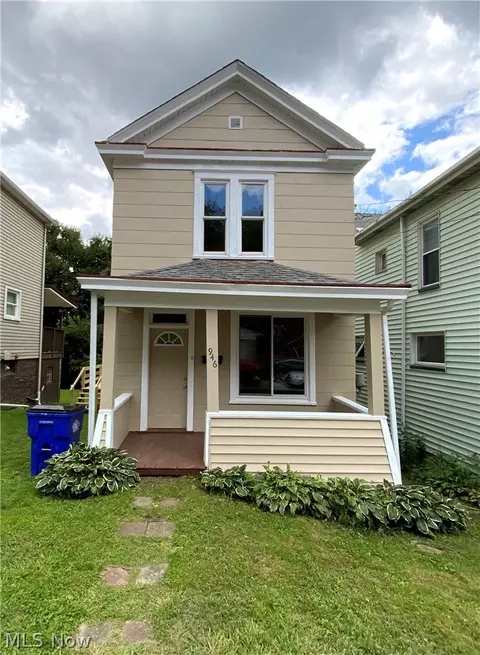 946 Bank St, East Liverpool, OH 43920
