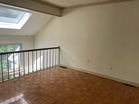 Living - 4375 Devonshire Dr, Boardman, OH 44512 photo 3 of 3