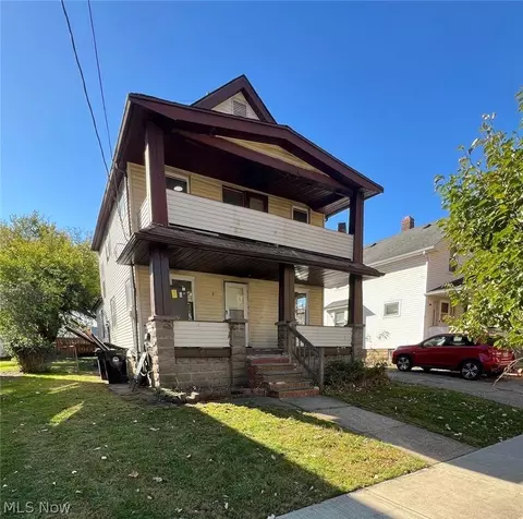 2215 Hood Ave, Cleveland, OH 44109