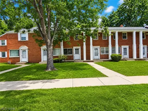 Exterior - 22651 Fox Ave #E, Euclid, OH 44123 photo 4 of 4