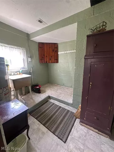 Other - 550 Upton Ave, Akron, OH 44310 photo 3 of 6