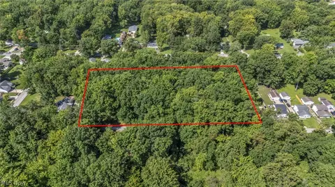 Roosevelt Avenue, North Ridgeville, OH 44039
