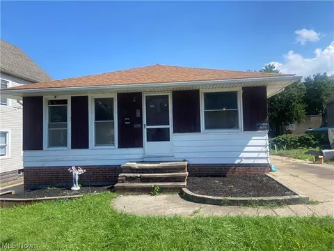 3487 W 63rd St, Cleveland, OH 44102