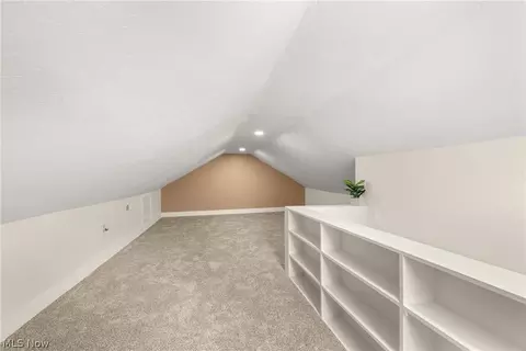 Entry Way - 399 Olive St, Elyria, OH 44035 photo 2 of 2