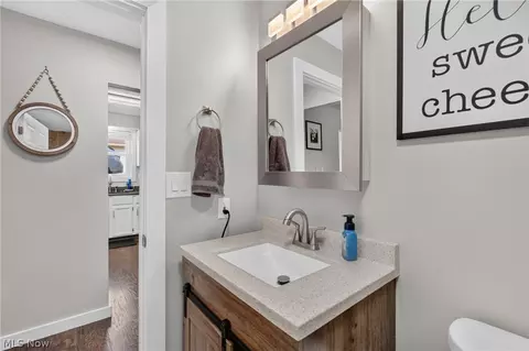 Bath - 7349 Eisenhower Dr #2, Boardman, OH 44512 photo 2 of 2