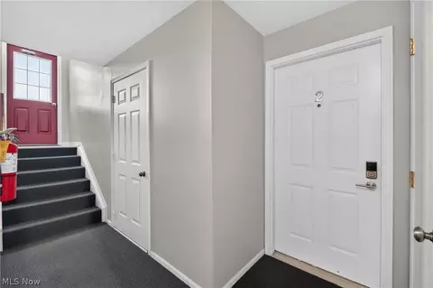 Entry Way - 7349 Eisenhower Dr #2, Boardman, OH 44512 photo 2 of 5