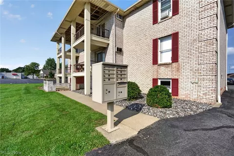 Other - 7349 Eisenhower Dr #2, Boardman, OH 44512 photo 9 of 10