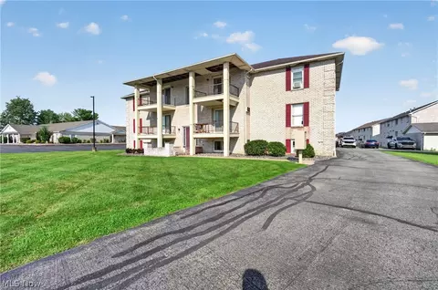 Other - 7349 Eisenhower Dr #2, Boardman, OH 44512 photo 8 of 10