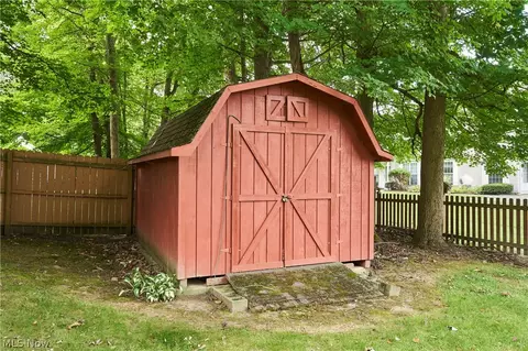 1170 N Plainview Dr, Copley, OH 44321 photo 21