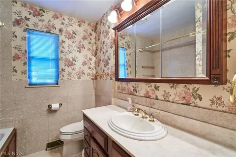 1170 N Plainview Dr, Copley, OH 44321 photo 13