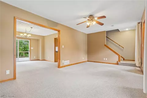 Living - 955 E Schaaf Rd, Brooklyn Heights, OH 44131 photo 3 of 5
