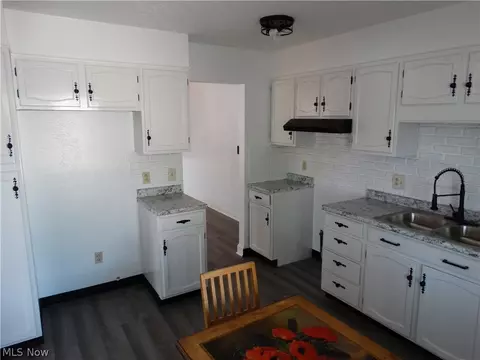 Kitchen - 167 Maple St, Jefferson, OH 44047 photo 1 of 2