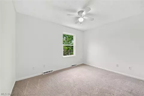 Bedroom - 29008 Uxbridge Dr, Willowick, OH 44095 photo 5 of 6