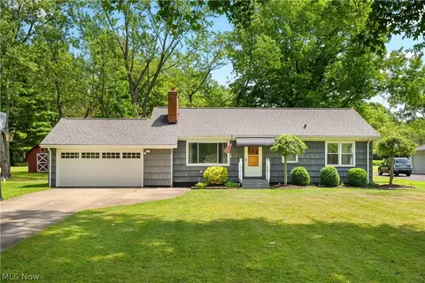 9371 Avery Rd, Broadview Heights, OH 44147