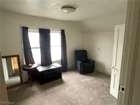 Bedroom - 97 Creed St, Struthers, OH 44471 photo 4 of 4