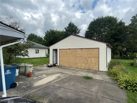Other - 97 Creed St, Struthers, OH 44471 photo 4 of 11