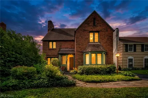 18126 Lomond Blvd, Shaker Heights, OH 44122