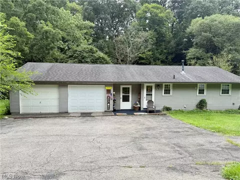 14994 Cannons Mls, East Liverpool, OH 43920