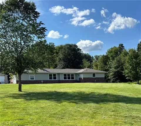 1970 Kale Adams Rd SW, Warren, OH 44481