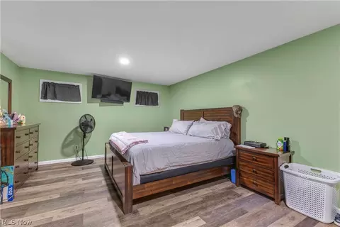 Bedroom - 208 Georgia Ave, Elyria, OH 44035 photo 1 of 10