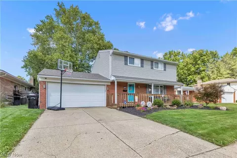 Exterior - 208 Georgia Ave, Elyria, OH 44035 photo 7 of 7