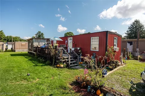 668 Custer Dr, Coshocton, OH 43812 photo 4