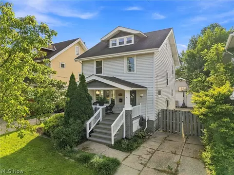 4350 W 49th St, Cleveland, OH 44144