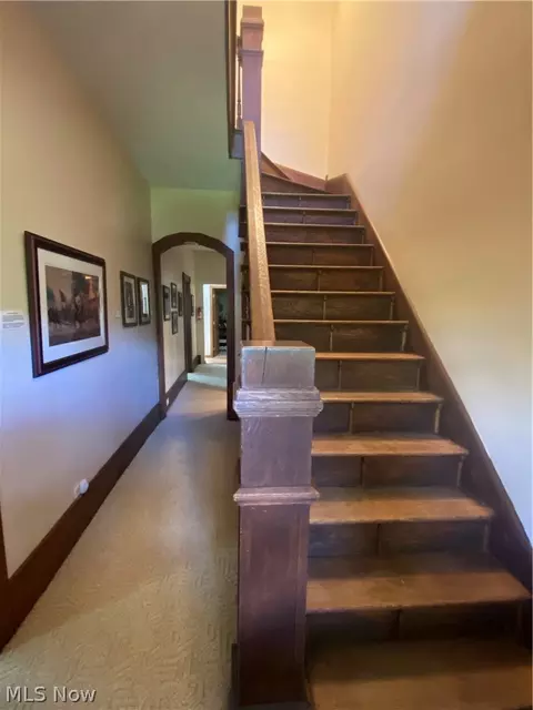 Entry Way - 100 Stratton Ln, Flushing, OH 43977 photo 2 of 2