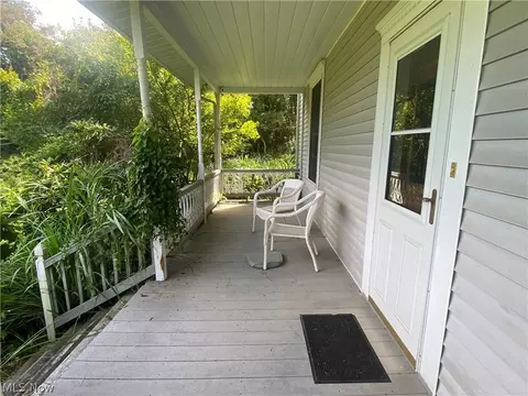 Exterior - 100 Stratton Ln, Flushing, OH 43977 photo 5 of 9