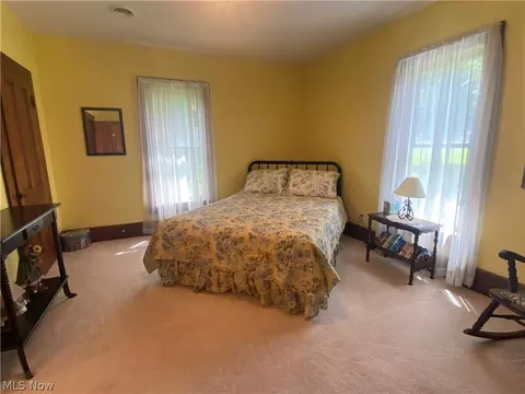 Bedroom - 100 Stratton Ln, Flushing, OH 43977 photo 5 of 9