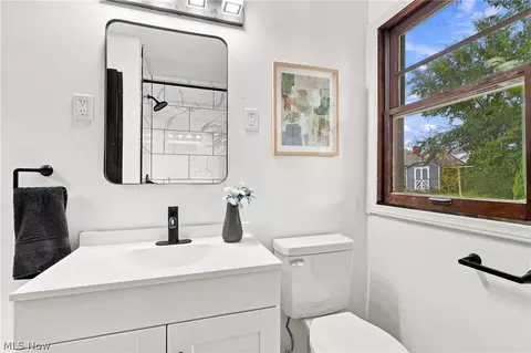 Bath - 4450 7th St NW, Canton, OH 44708 photo 3 of 4