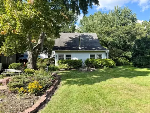 4626 Rita St, Austintown, OH 44515