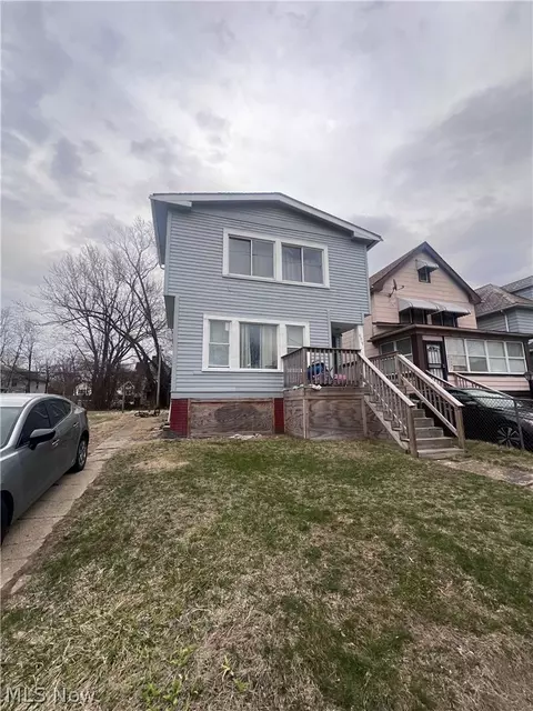 667 E 124th St, Cleveland, OH 44108
