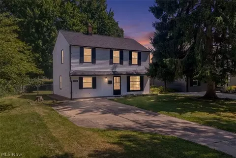 7317 Parma Park Blvd, Parma, OH 44130