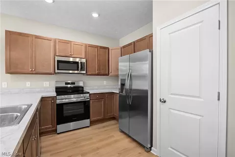 Kitchen - 111 Brunswick Dr, Elyria, OH 44035 photo 1 of 2