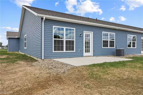 Exterior - 111 Brunswick Dr, Elyria, OH 44035 photo 1 of 2