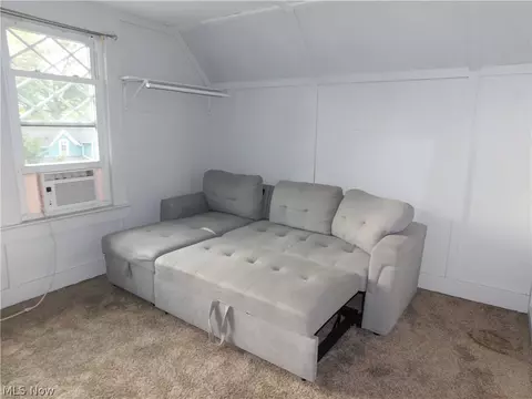 Bedroom - 142 Beech St, Berea, OH 44017 photo 5 of 7