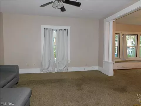 Living - 142 Beech St, Berea, OH 44017 photo 2 of 3