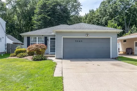 5464 Whitehaven Ave, North Olmsted, OH 44070