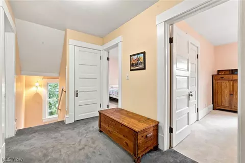 Entry Way - 173 Beech St, Berea, OH 44017 photo 1 of 1