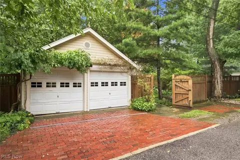 Exterior - 173 Beech St, Berea, OH 44017 photo 10 of 14
