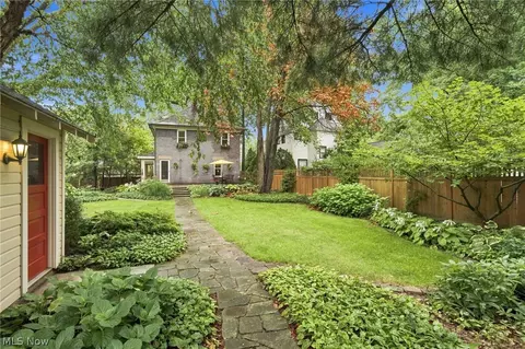 Exterior - 173 Beech St, Berea, OH 44017 photo 13 of 14
