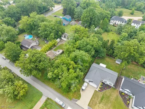 Morris Road, Strongsville, OH 44149