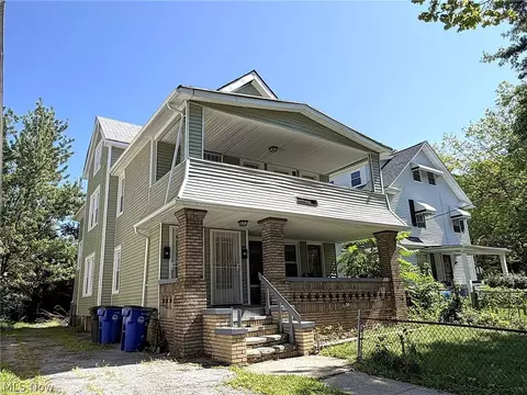 1887 Lampson Rd, Cleveland, OH 44108